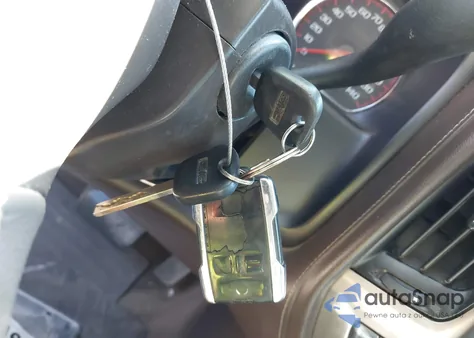 2016 GMC Sierra 2500Hd Denali from USA, damaged, VIN 1GT12UE80GF109408